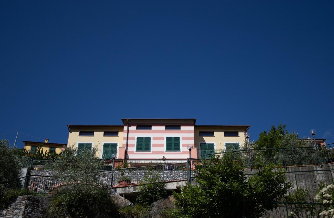 Un Posto Al Sole Bed and Breakfast Molino Nuovo  Exteriör bild